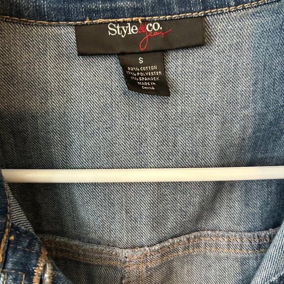 Style & Co Women's Button Up Pocket Stretch Blue Denim Jean Jacket  Size Small - Picture 4 of 5
